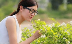 小嫩妇里面又嫩又紧